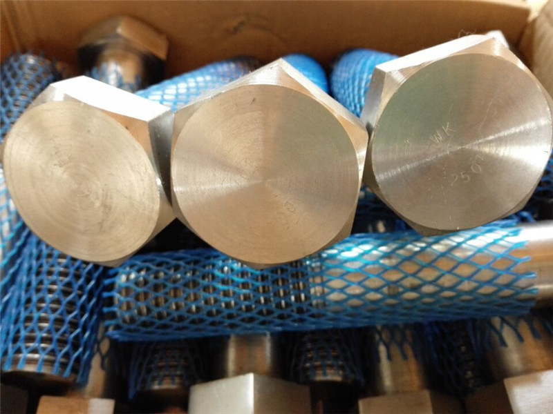 caewyr mecanyddol cyflenwad mawr bollt hecs trwm srenght uchel a chnau